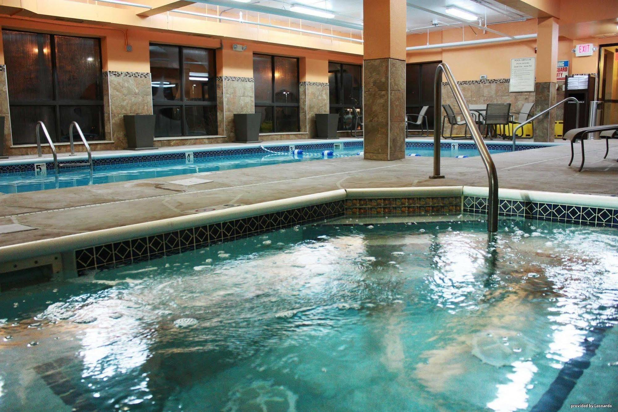 Comfort Inn & Suites Copley Akron Kültér fotó