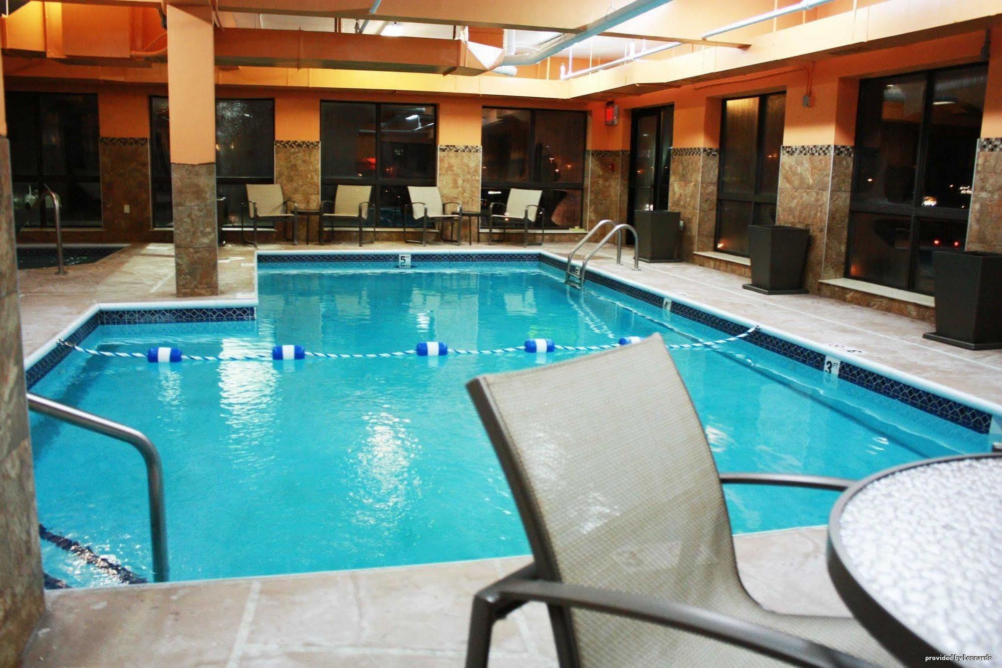 Comfort Inn & Suites Copley Akron Kültér fotó